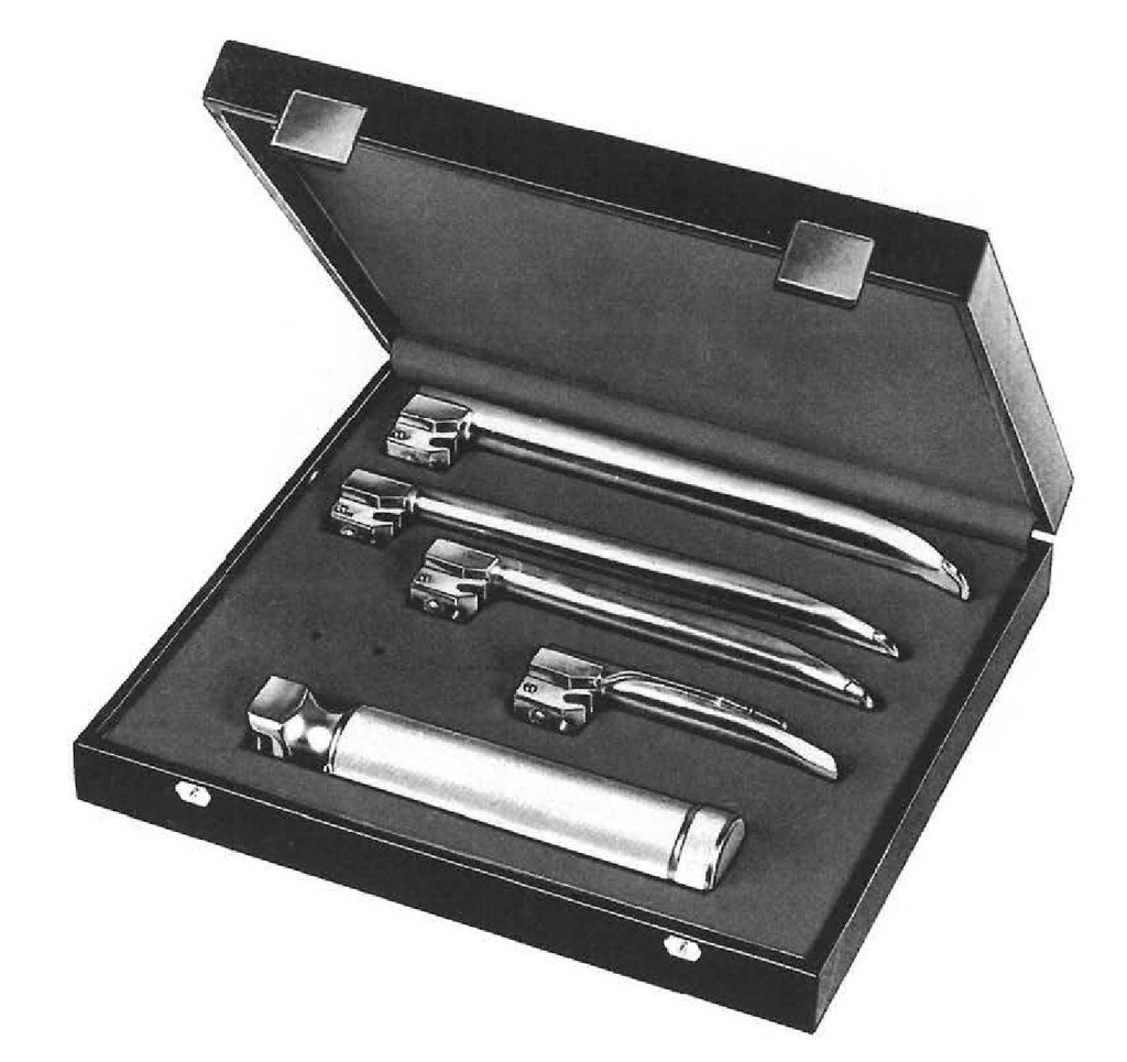 Miller laryngoscope game with medium handle, optical fiber - Figure 1 to 4