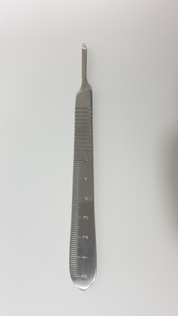 Scalpel handle with scale, number 3